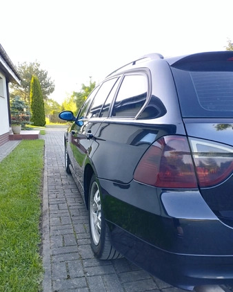 BMW Seria 3 cena 19000 przebieg: 307000, rok produkcji 2006 z Rumia małe 67